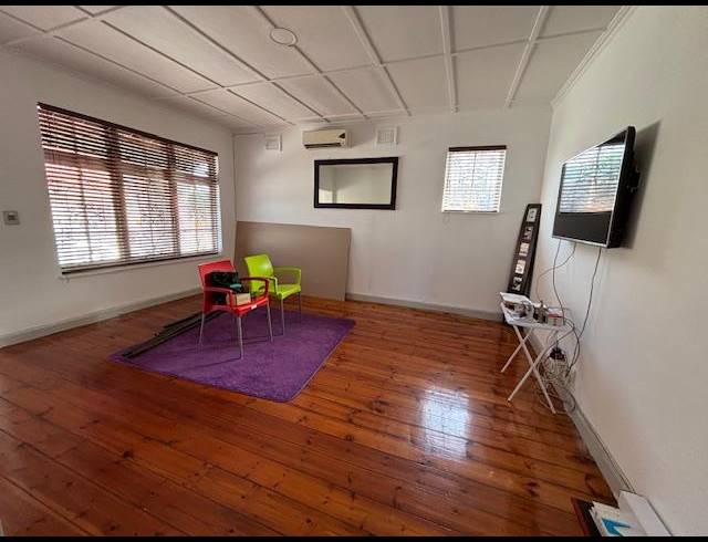 2 BEDROOM HOUSE FOR SALE IN GLENWOOD